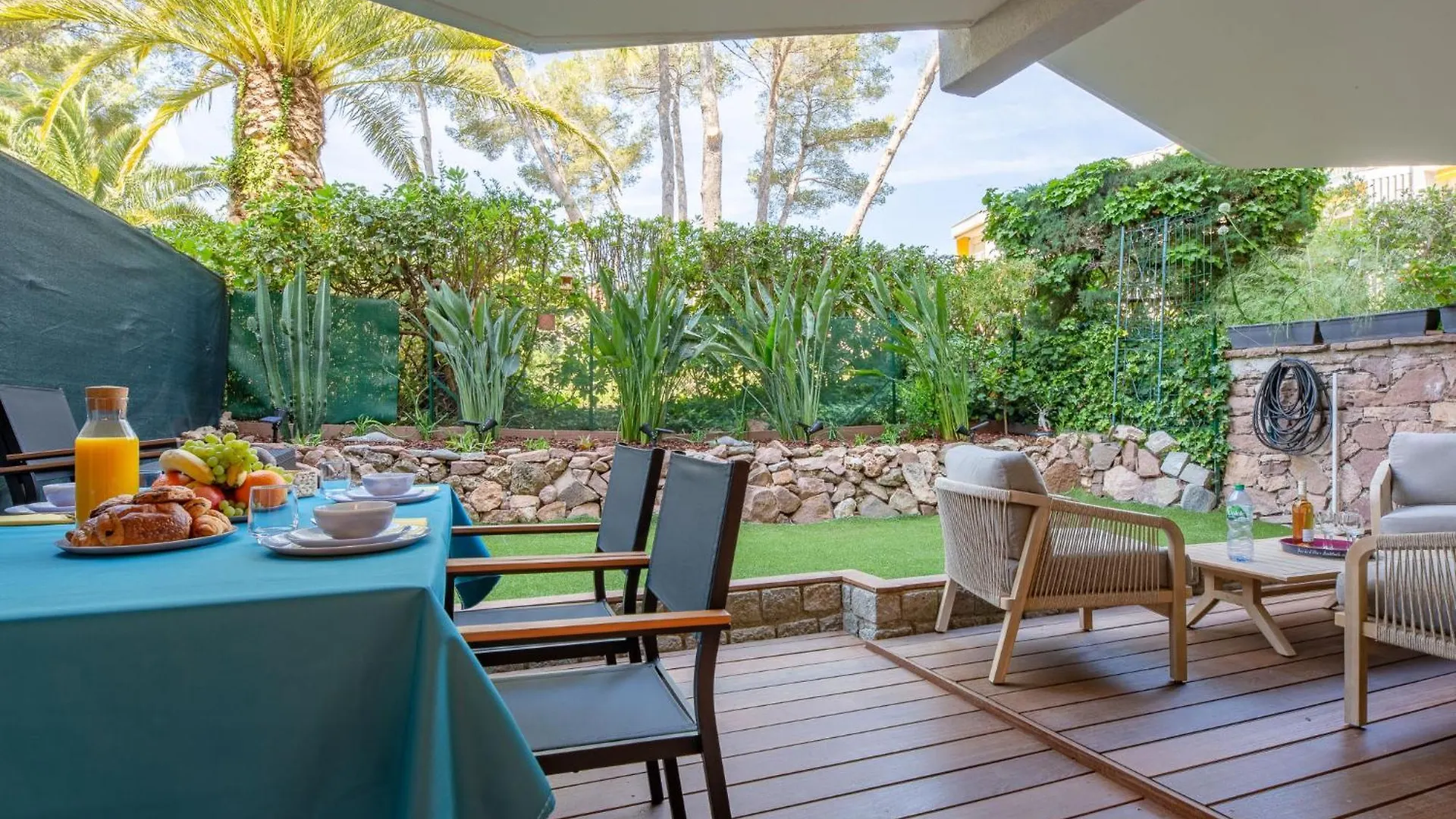 Apartment Residence Le Boreal-3 By Interhome Saint-Raphael  0*, Saint-Raphael (Var) France